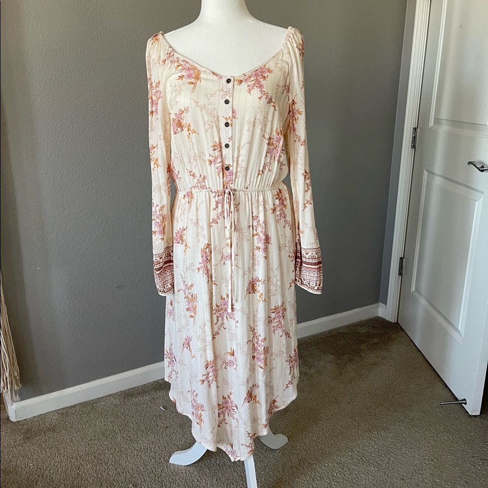Beautiful, light Knox Rose spring summer time dress!